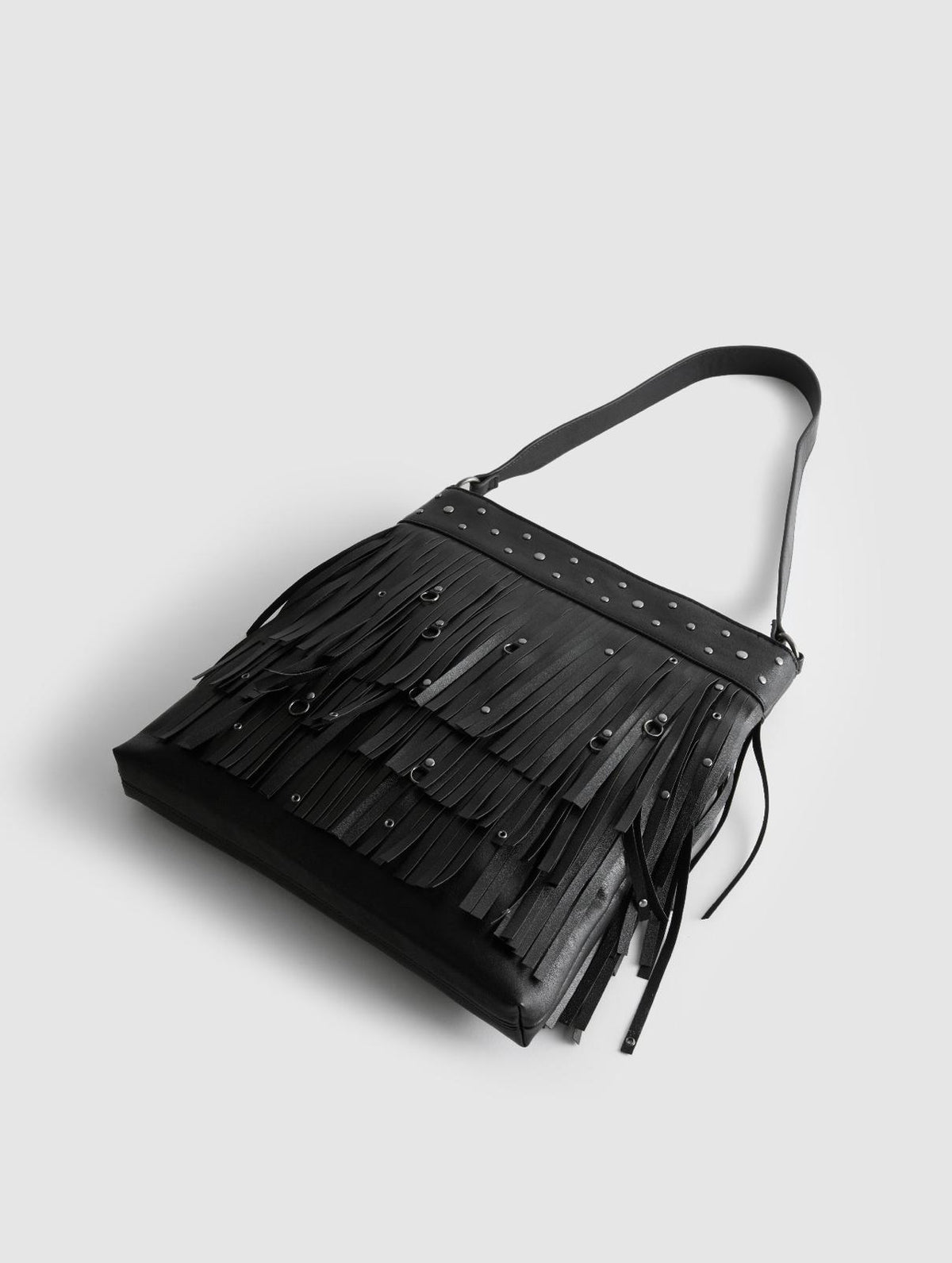Fringe Shoulder Bag